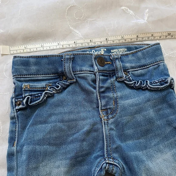 Cat & Jack Girl Denim Blue Jeans 18 Months Ruffle Detail Preppy Light Wash - Picture 8 of 8